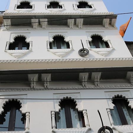 Mewar Avenue Guest House ウダイプル エクステリア 写真