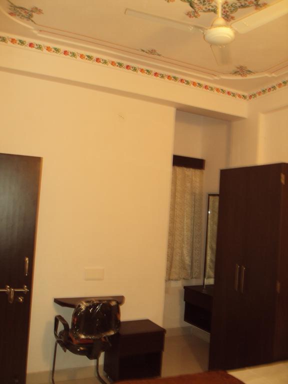 Mewar Avenue Guest House ウダイプル 部屋 写真